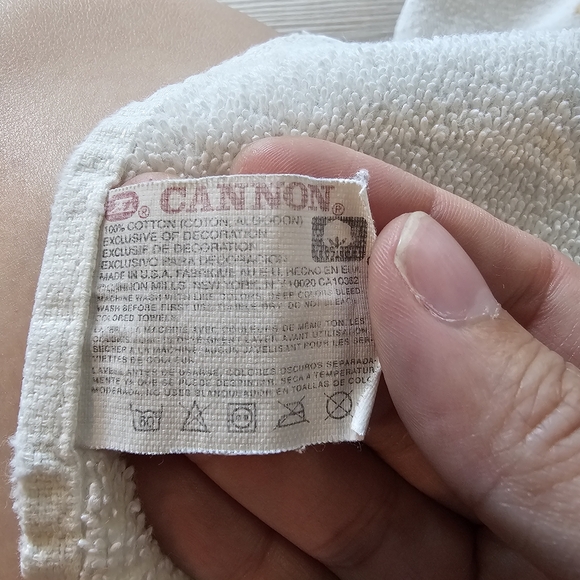 Vintage 90's Disney Winnie The Pooh Children's Beach Towel - Picture 7 of 8